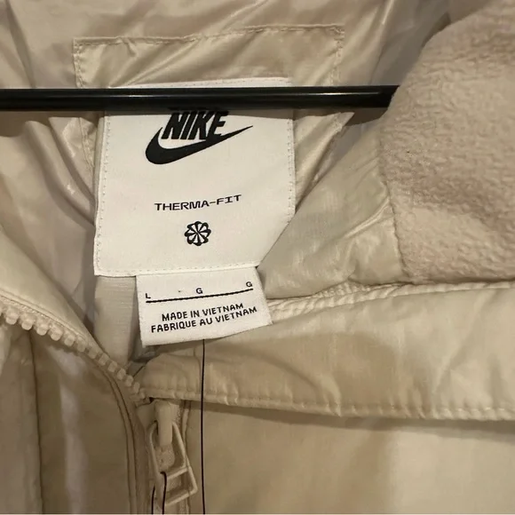 Nike Puffer Primaloft Thermal Oversized Parka - NWT Large Ivory - Picture 8 of 10